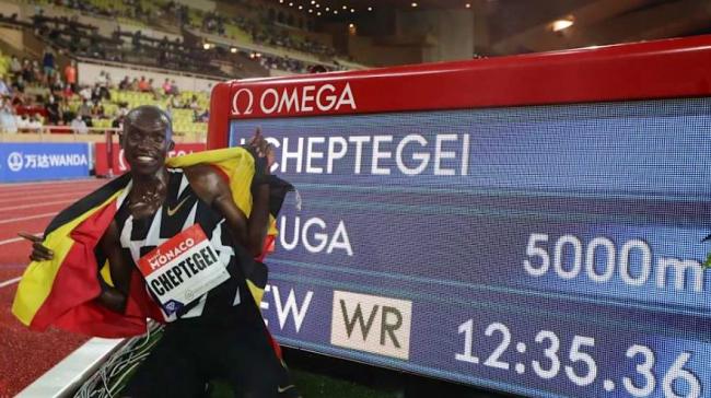 Joshua Cheptegei打破5K世界紀錄